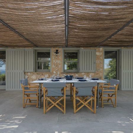 Megara Sur Mer Exterior photo